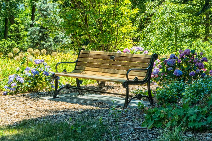 Stadtmobiliar: Gelegenheiten zum Sitzen und verweilen